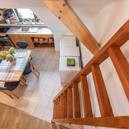 Romantické ubytovanie v podkroví ideálne pre páry alebo rodinku Bratislava Exterior foto